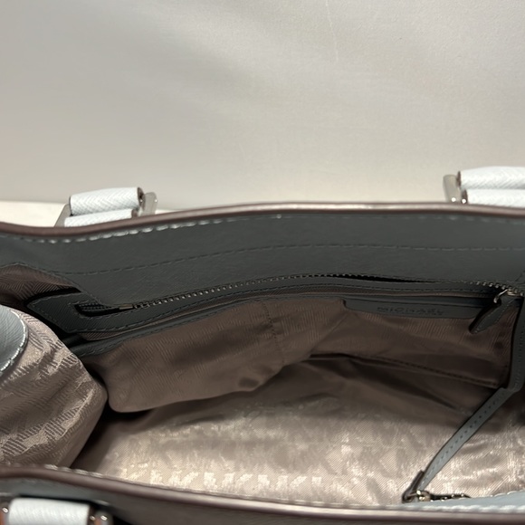 Michael kors bag - Picture 3 of 5